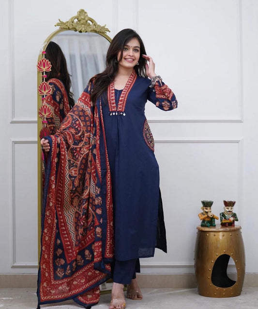 Women’s Pure Cotton Kurti Pant Set with Soft Malmal Dupatta – Comfortable Ethnic Wear
