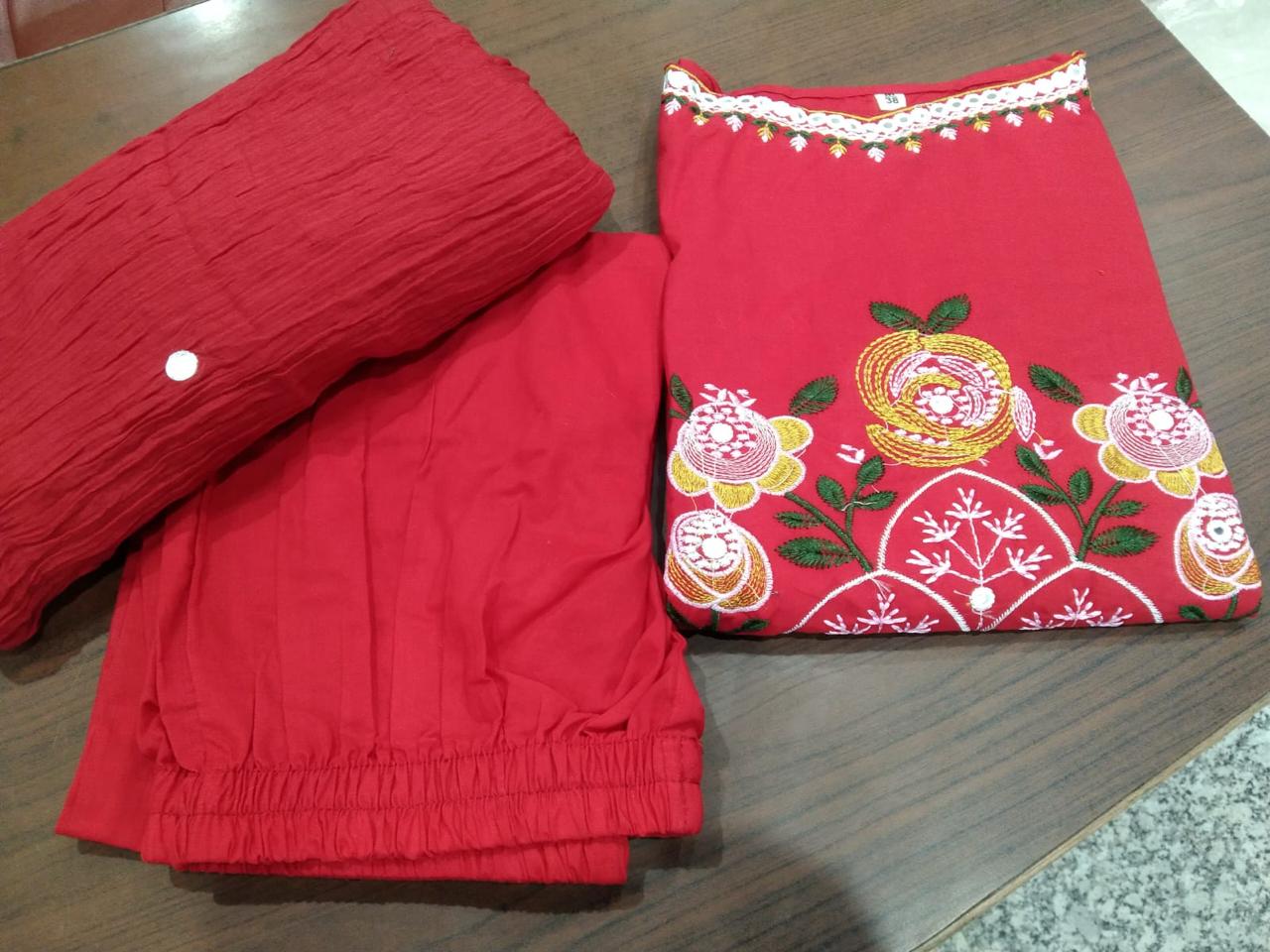 Bagrubazzar Premium Cotton Embroidered Kurti Set for Women โ Sleeveless Festive Wear with Dupatta (BBKF35)