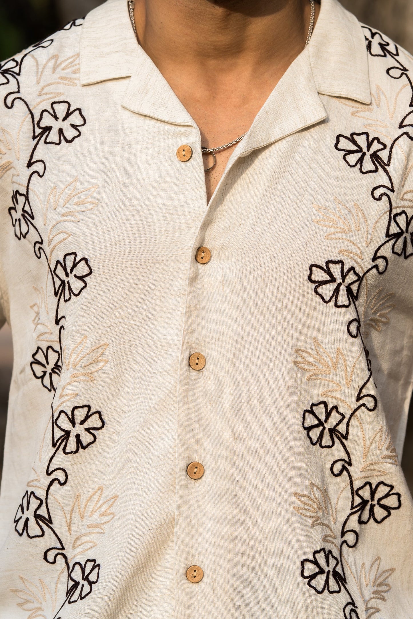 Bagrubazzar Monaco Embroidery Camp Collar Short Sleeve Shirt (BBKL06)