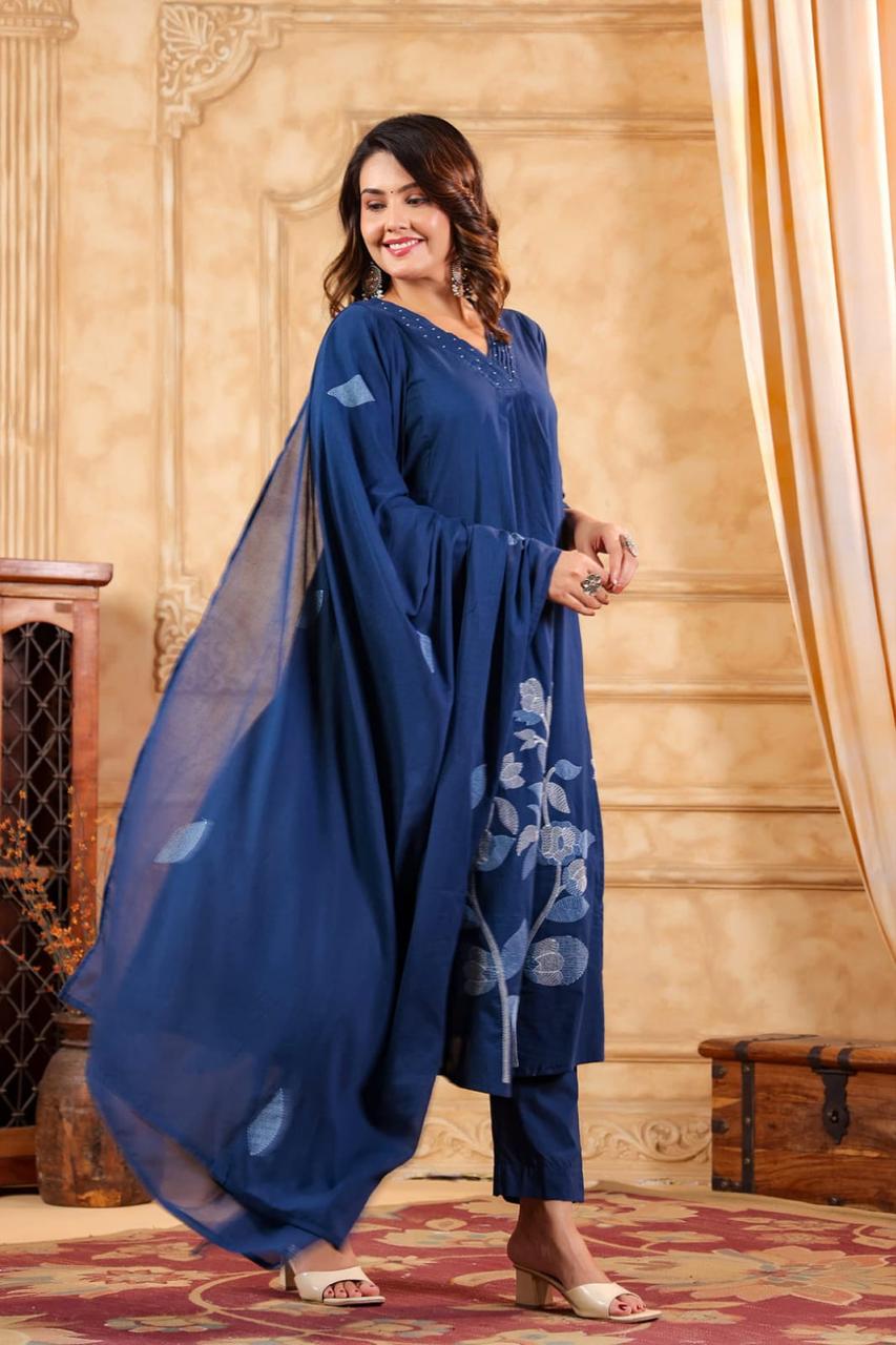 Women’s Cotton Embroidery Kurta Set with Pant and Malmal Dupatta – Traditional Ethnic Outfit