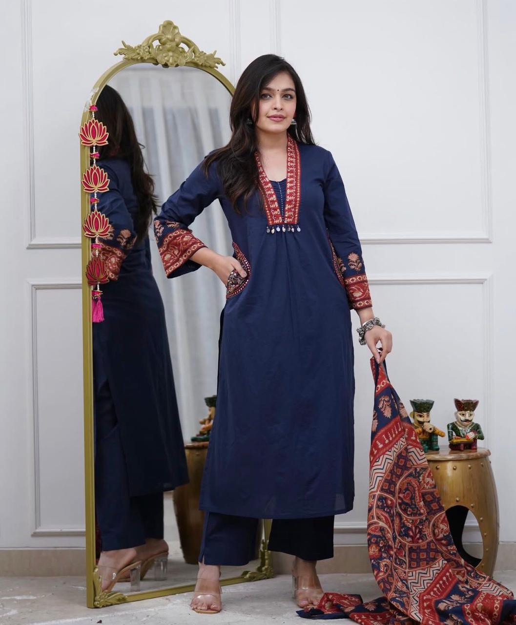 Women’s Pure Cotton Kurti Pant Set with Soft Malmal Dupatta – Comfortable Ethnic Wear
