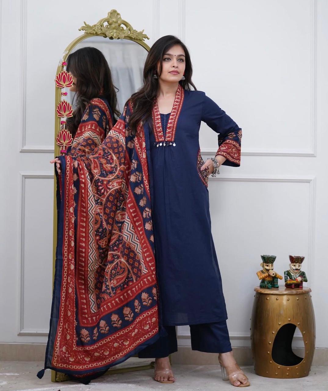 Women’s Pure Cotton Kurti Pant Set with Soft Malmal Dupatta – Comfortable Ethnic Wear