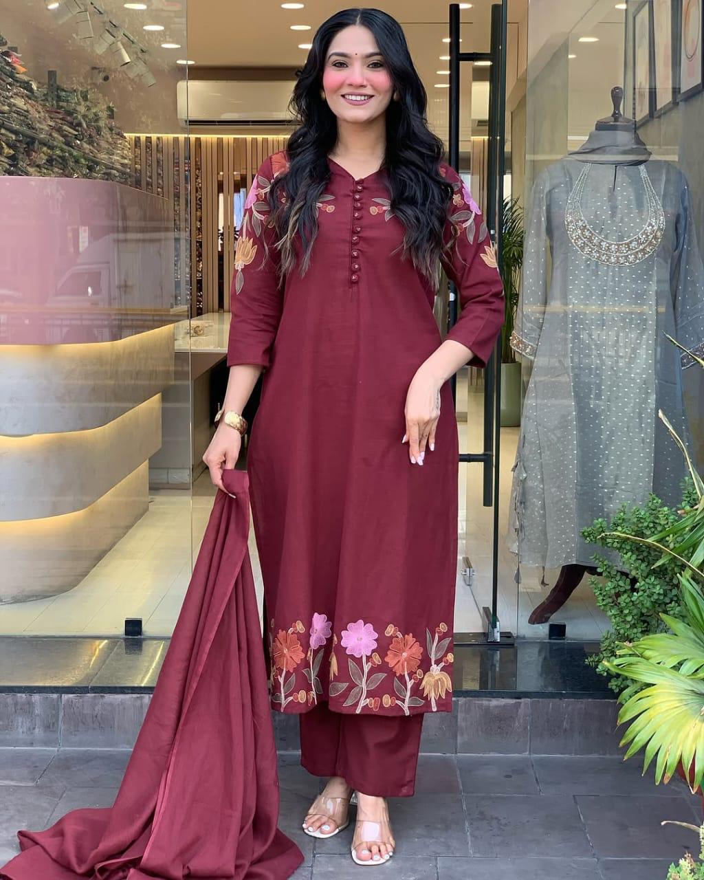 Bagrubazzar Women’s Embroidered Cotton Three-Piece Suit with Dupatta