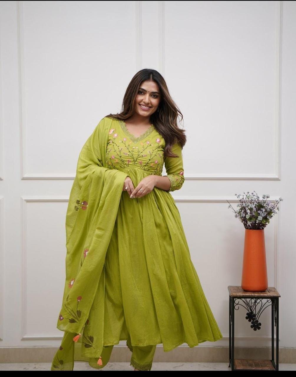 Premium Cotton Strength Kurta Set for Women with Embroidered Neck Design & Pants