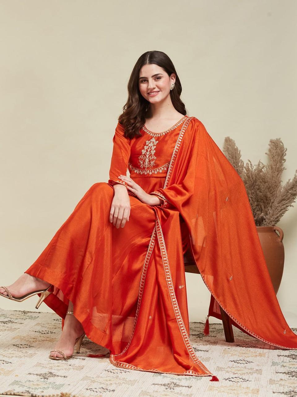 Bagrubazzar Women’s Flared Cotton Kurta Set with Embroidery Yoke, Embroidered Sleeve Border, Matching Pants & Malmal Dupatta