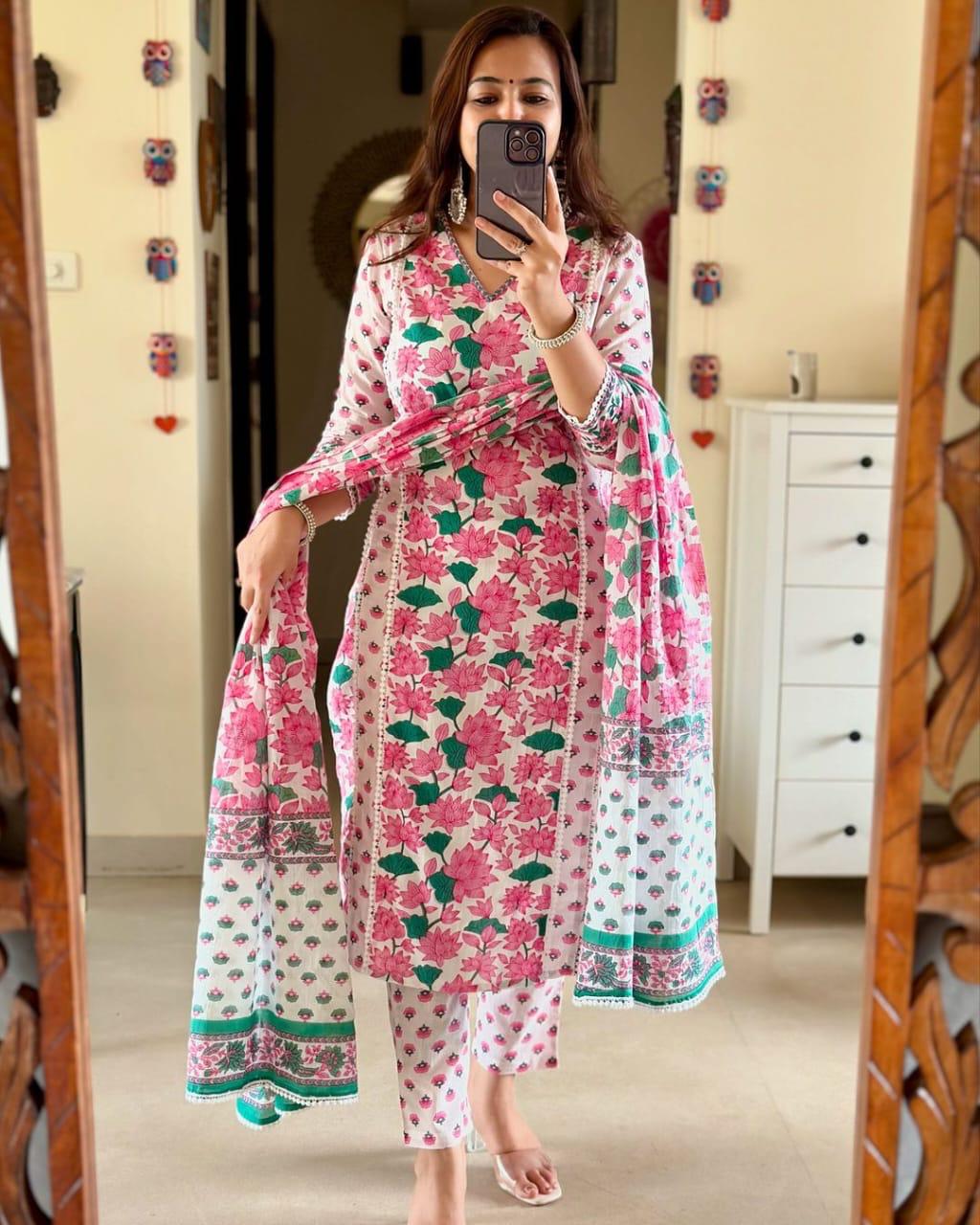 Bagrubazzar Handblock Print Cotton Suit Set with Soft Cotton Dupatta