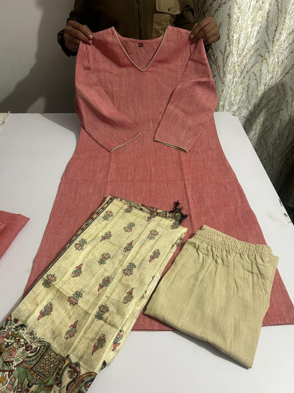 Bagrubazzar South Cotton Kurti with Cotton Slub Pants With Khadi Silk Dupatta (BBKF01)