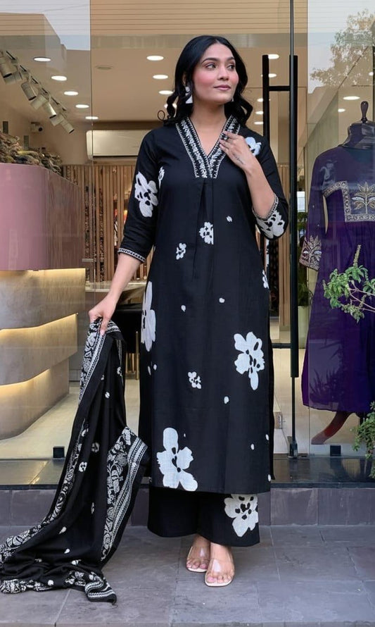 Bagrubazzar Elegant Printed Rust Cotton Straight Suit Set with Mulmul Dupatta (BBKF24)