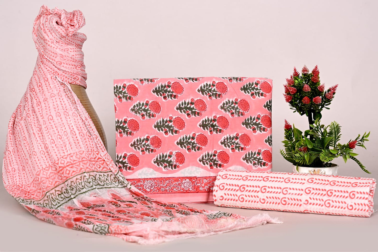Jaipur Handblock Print Cotton Suit with Chiffon Dupatta – Unstitched Ethnic Wear for Women