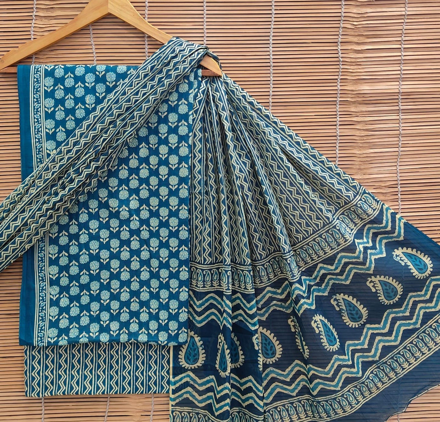 Bagrubazzar Bagru Handblock Printed Unstitched Cotton Suit Set for Women with Cotton Dupatta (BBRAHCO05)