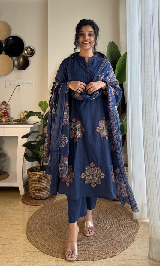 Bagrubazzar Pure Cotton A-Line Kurta Pant & Dupatta Set for Women