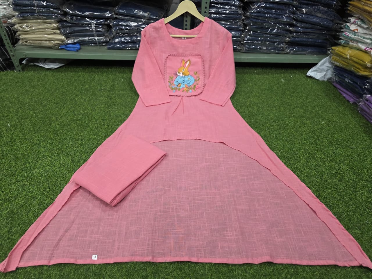 Bagrubazzar Cotton Slub Embroidered Tunic Kurta with Pocket Trousers for Women