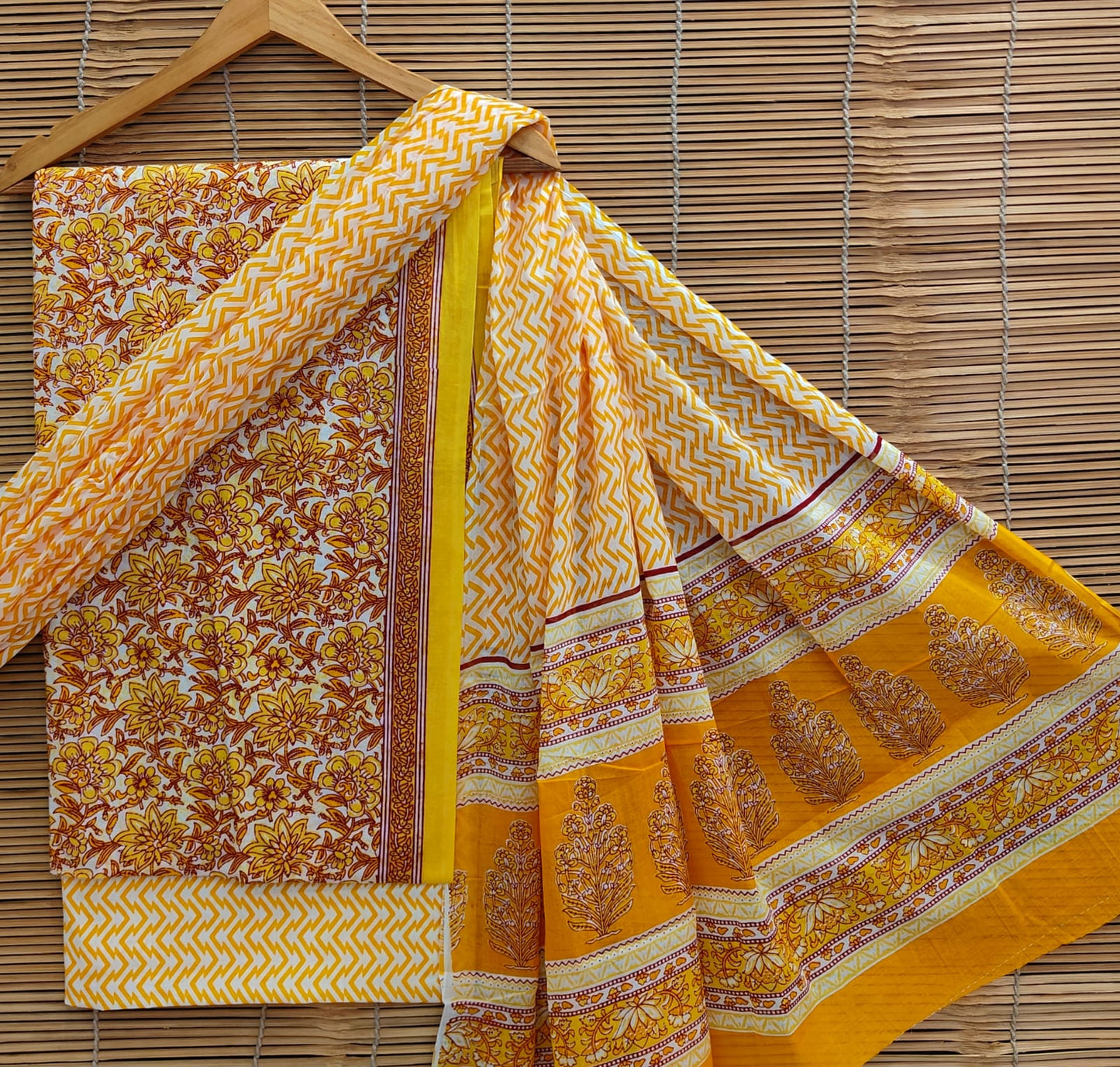 Bagrubazzar Handblock Print Unstitched Cotton Suit with Matching Cotton Dupatta – Ethnic Women’s Wear (BBCOTCO46)