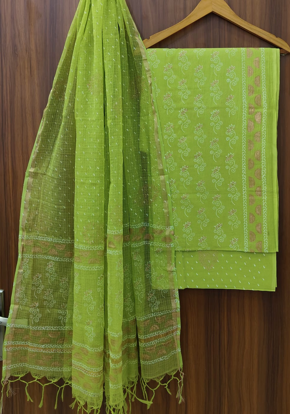 Bagrubazzar Ethnic Handblock Printed Cotton Suit Set with Kota Doria Dupatta