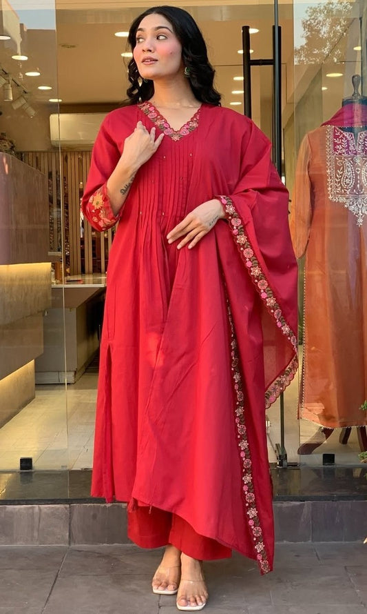 Bagrubazzar 3 Piece Pure Cotton Kurta Pant Dupatta Set with Embroidery & Hand Moti Work