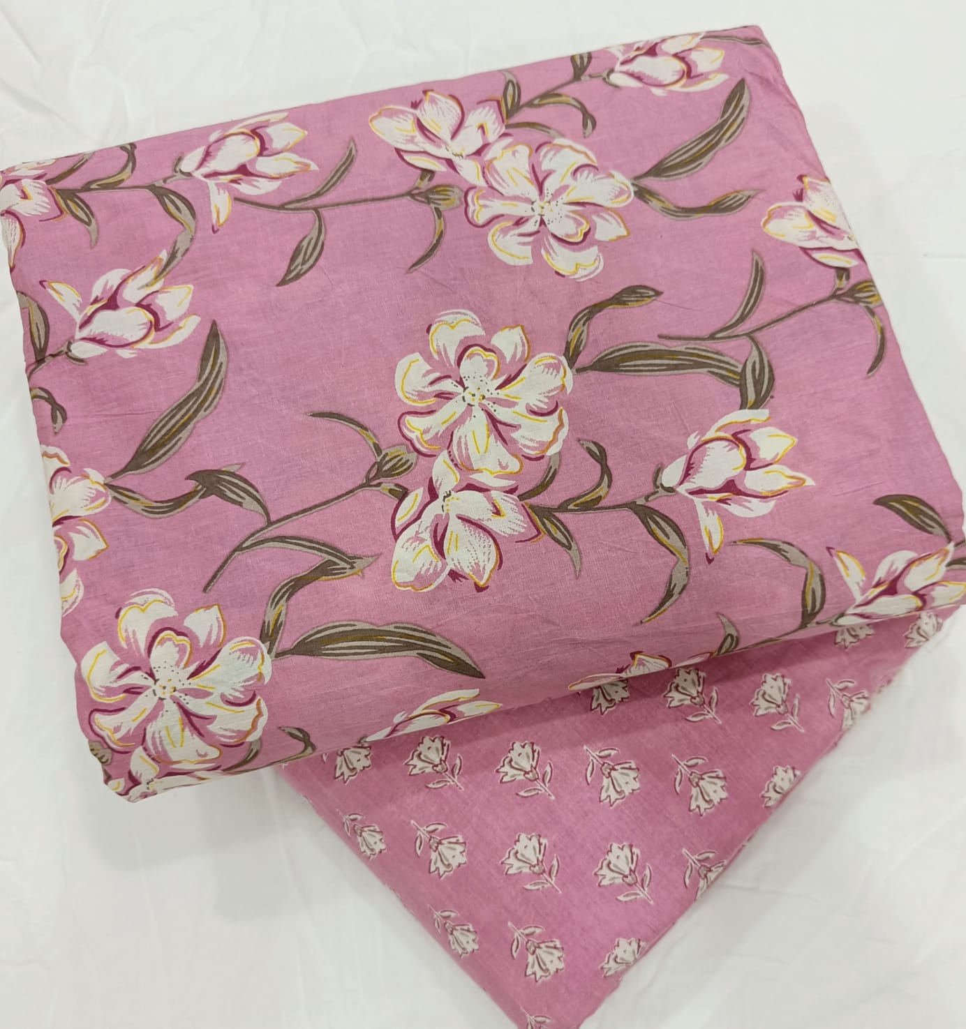 Bagrubazzar Hanblock Floral Jaipur Print Cotton Unstitched Top Bottom Suit Set