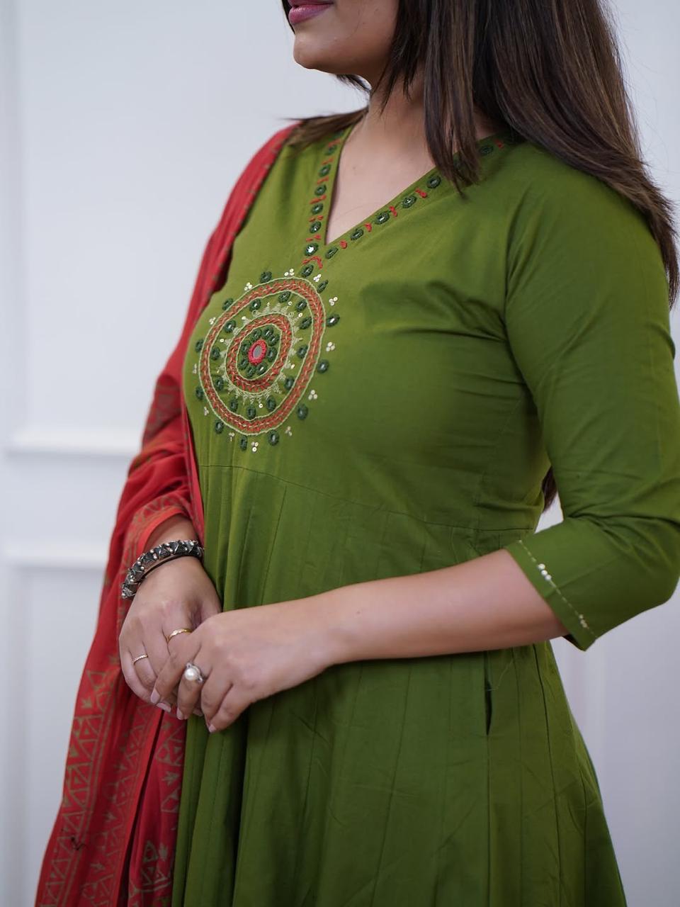 Bagrubazzar Cotton Mirror Work Anarkali Kurta Set with Dupatta & Pant (BBKF16)