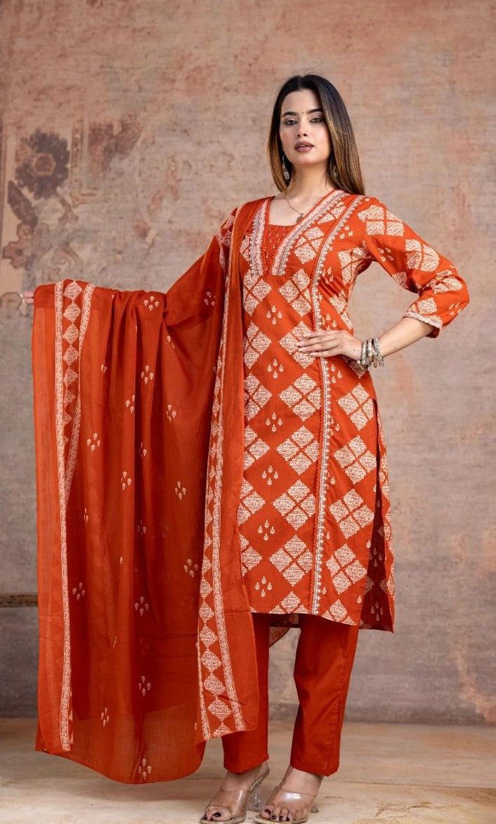Bagrubazzar Summer Floral Cotton Kurti Pant & Dupatta Set with Embroidery Work (BBKF23)