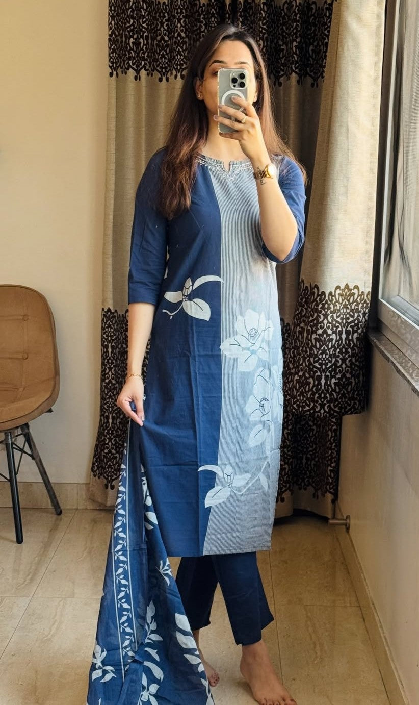 Bagrubazzar Designer Fusion Discharge Print Cotton Kurti Pant Dupatta Set