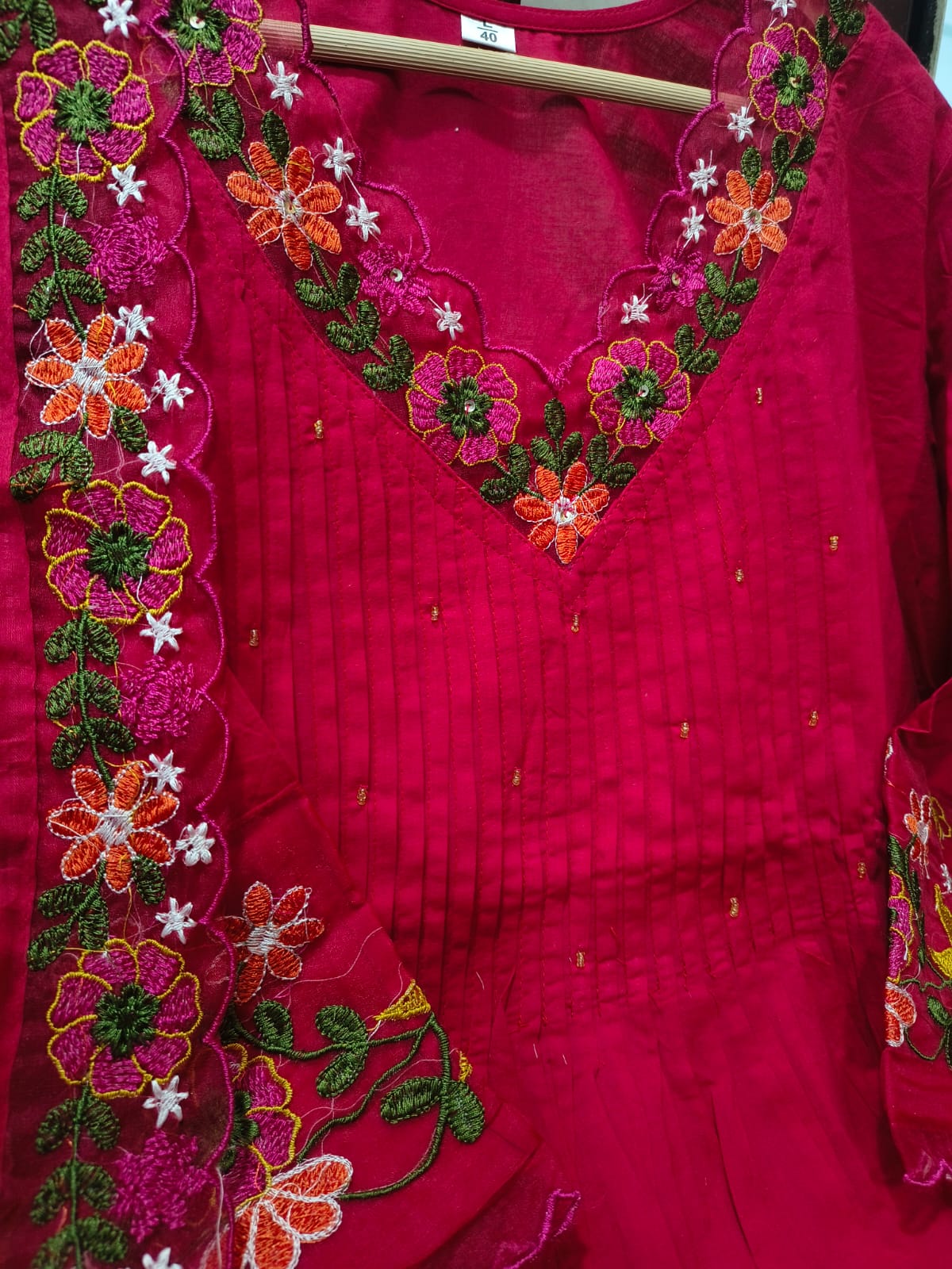 Bagrubazzar 3 Piece Pure Cotton Kurta Pant Dupatta Set with Embroidery & Hand Moti Work