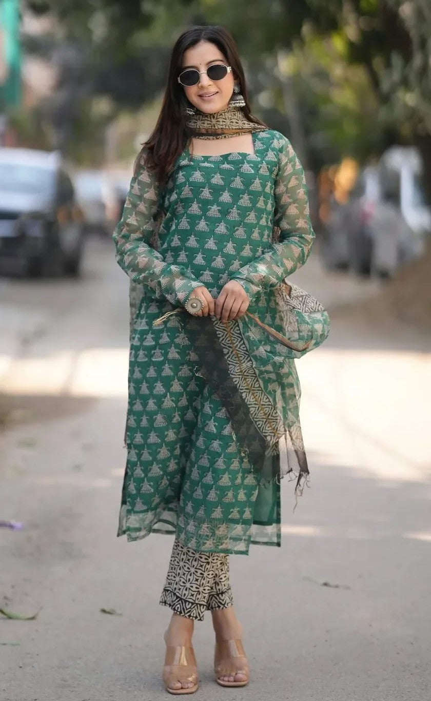 Bagrubazzar Premium Kotadoria Kurti, Pant & Dupatta Suit Set for Women